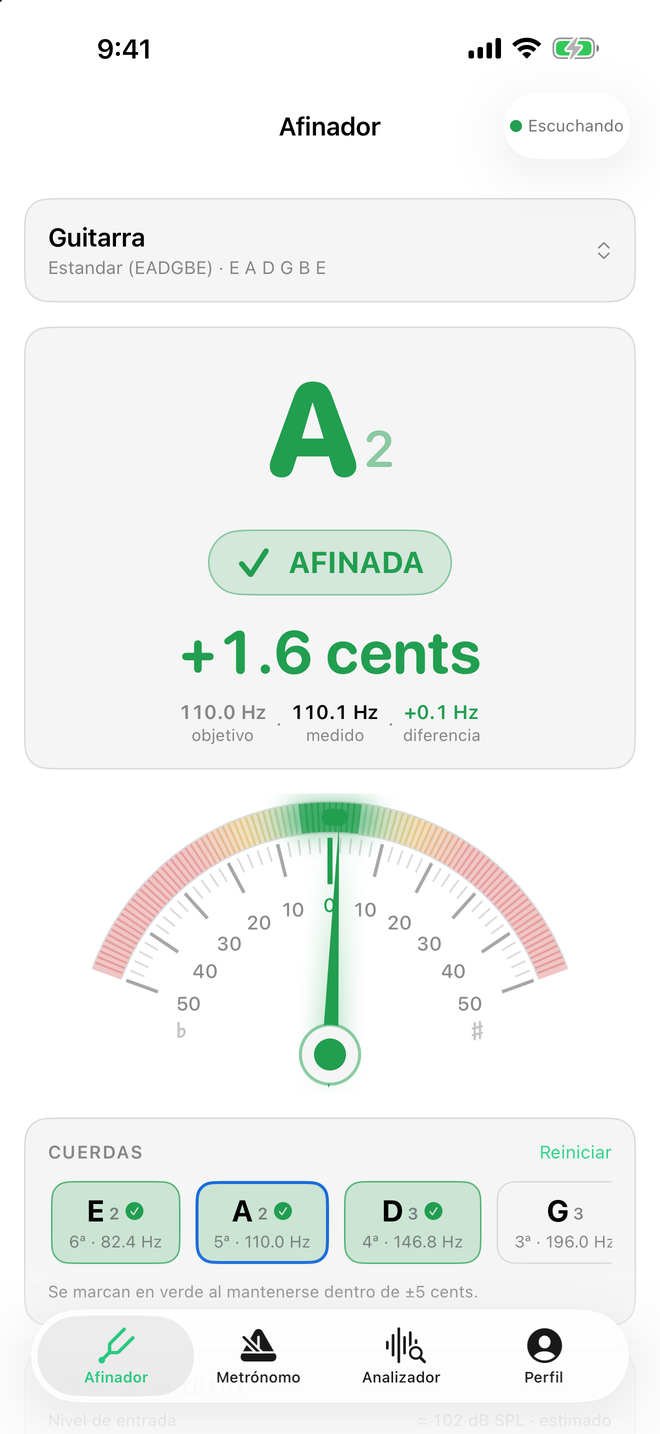 Afinador de Sound Tools con la nota en grande y la aguja de cents